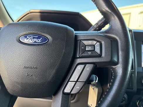 Used 2018 Ford F150 XLT w/ Equipment Group 302A Luxury image 16