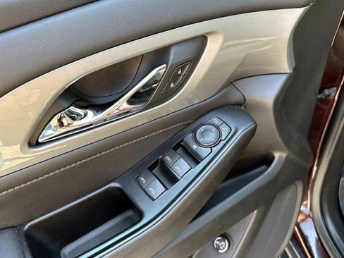 Certified 2023 Chevrolet Traverse LT image 15