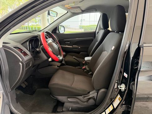 Used 2019 Mitsubishi Outlander Sport FWD image 5