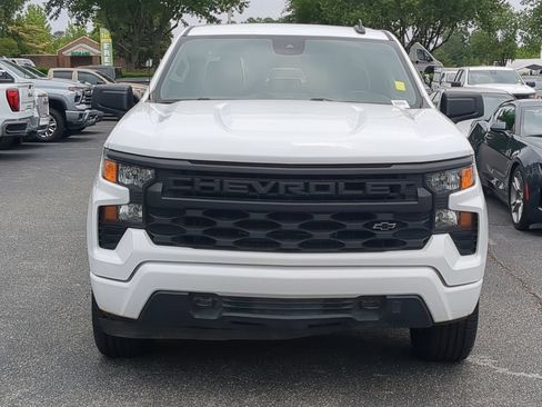 Used 2024 Chevrolet Silverado 1500 Custom w/ Rally Edition AWD/4WD image 3