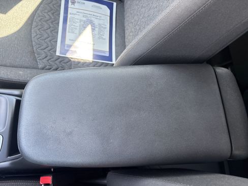 Used 2023 Chevrolet Equinox LT w/ LPO, Floor Liner Package AWD/4WD image 20