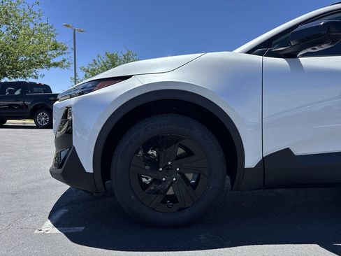 New 2026 Subaru Uncharted AWD image 18