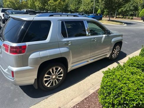 Used 2017 GMC Terrain Denali FWD image 4