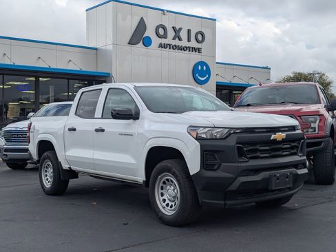 Used 2023 Chevrolet Colorado W/T w/ Safety Package AWD/4WD image 1