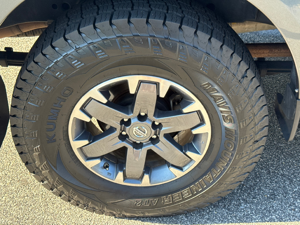 Used 2018 Nissan Frontier PRO-4X AWD/4WD image 20