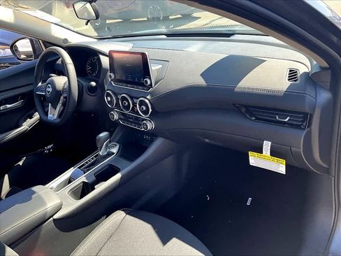 New 2025 Nissan Sentra SV w/ All-Weather Package image 9