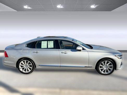 Used 2018 Volvo S90 T6 Inscription image 8