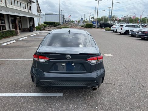 Used 2025 Toyota Corolla LE image 6