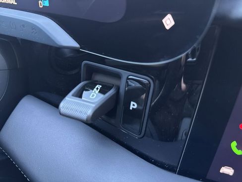 New 2026 Porsche Taycan image 16