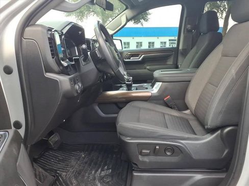 Used 2022 Chevrolet Silverado 1500 LT RWD image 20