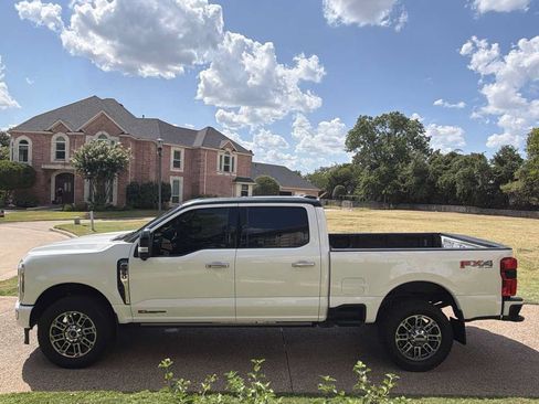 Used 2024 Ford F350 Limited w/ FX4 Off-Road Package AWD/4WD image 5