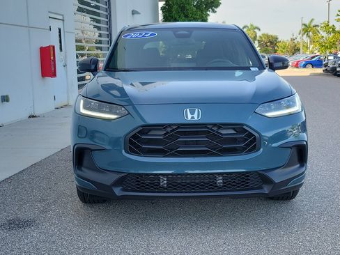 Used 2024 Honda HR-V Sport image 2