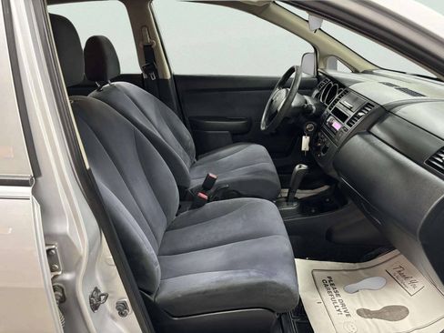 Used 2010 Nissan Versa Sedan FWD image 21