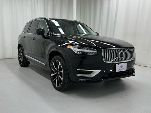 Used 2024 Volvo XC90 B5 Plus w/ Protection Package Premier image 1