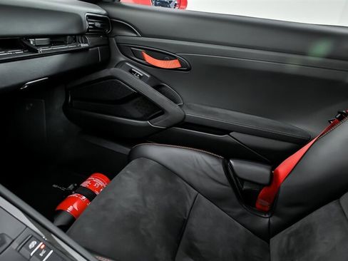 Used 2016 Porsche 911 GT3 RS RWD image 36