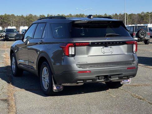 New 2026 Ford Explorer Active image 10