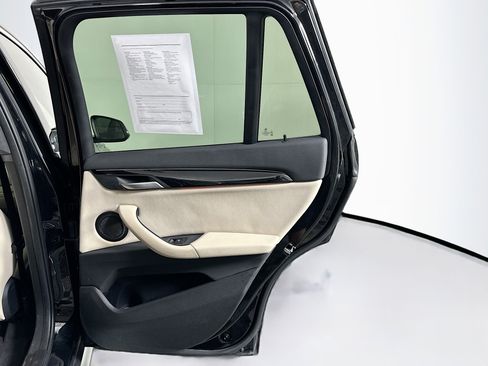 Used 2018 BMW X1 sDrive28i w/ Convenience Package image 31