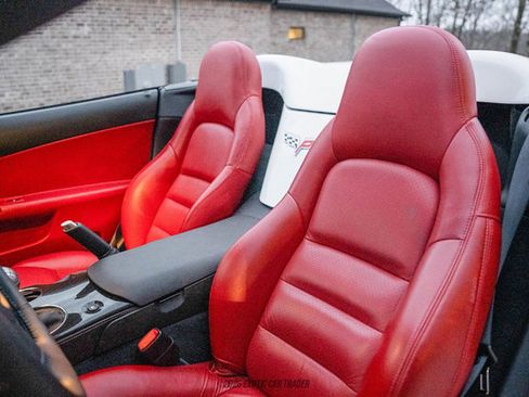 Used 2010 Chevrolet Corvette Convertible w/ Preferred Equipment Group image 36