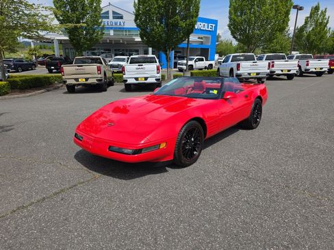 Used 1993 Chevrolet Corvette Convertible RWD image 1