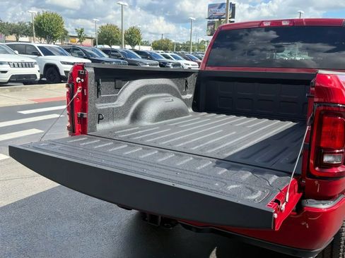 New 2026 RAM 2500 Big Horn AWD/4WD image 13