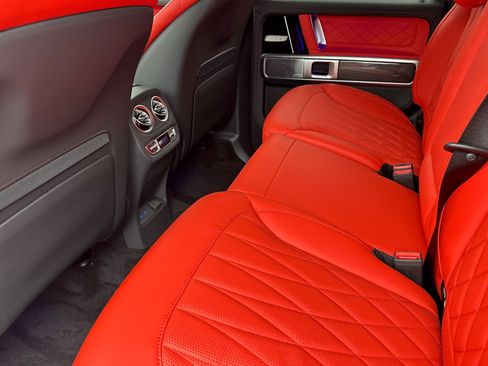 New 2026 Mercedes-Benz G 63 AMG 4MATIC image 12