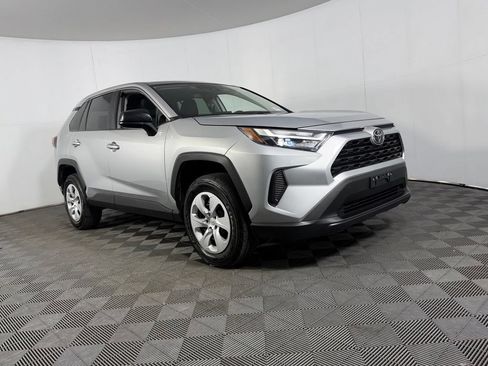 Used 2025 Toyota RAV4 LE FWD image 3
