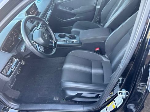 Used 2024 Honda Civic Sport image 5