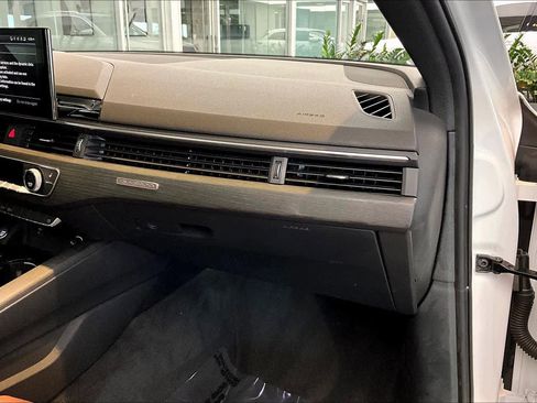 Used 2021 Audi A4 2.0T Premium image 19