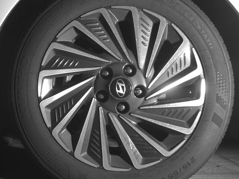 Used 2025 Hyundai Sonata SEL FWD image 12