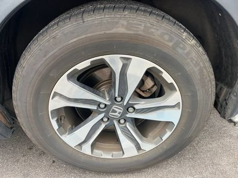 Used 2019 Honda CR-V LX image 11