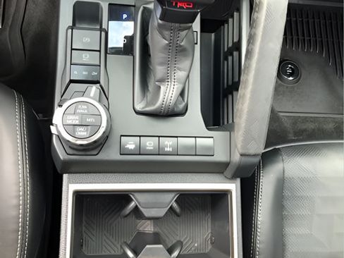 Certified 2025 Toyota 4Runner TRD Off-Road Premium w/ Tow Technology Package AWD/4WD image 20