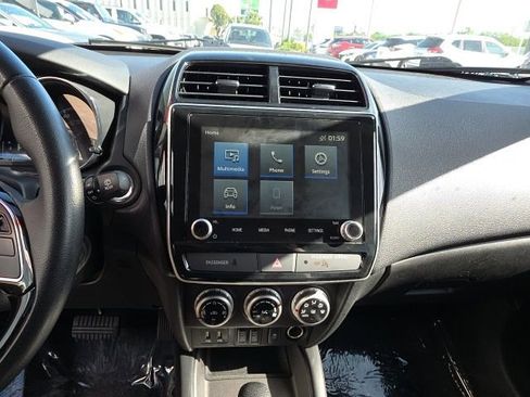 Used 2024 Mitsubishi Outlander Sport ES AWD/4WD image 17