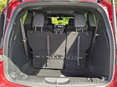 New 2026 Chrysler Pacifica Select image 13