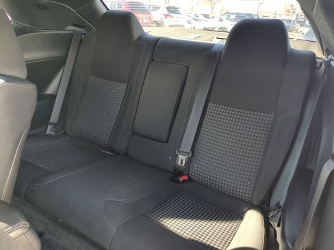 Used 2015 Dodge Challenger R/T w/ Quick Order Package 22B R/T image 30