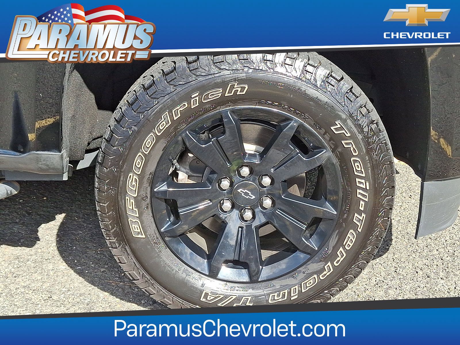 Used 2021 Chevrolet Colorado LT w/ LT Convenience Package AWD/4WD image 8