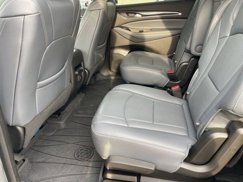 Used 2023 Buick Enclave Essence w/ Sport Touring Edition image 17