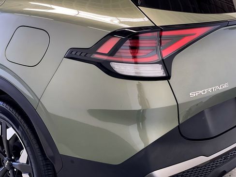 Certified 2023 Kia Sportage X-Line Prestige AWD/4WD image 9