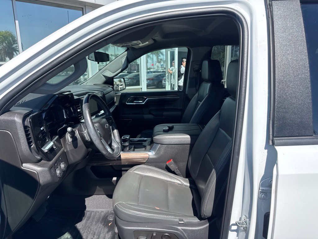 Used 2023 Chevrolet Silverado 1500 RST AWD/4WD image 21