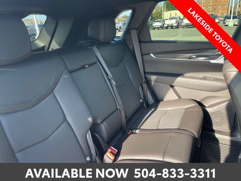 Used 2025 Cadillac XT5 Sportv w/ Technology Package AWD/4WD image 19