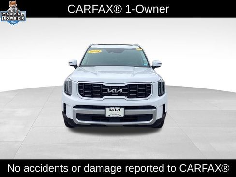 Certified 2024 Kia Telluride S w/ S Sunroof Package AWD/4WD image 2