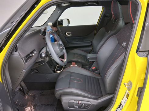 Certified 2025 MINI Cooper S image 3