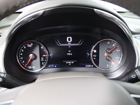 Used 2024 Chevrolet Malibu LT image 9