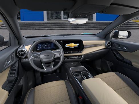 New 2027 Chevrolet Equinox ACTIV w/ Safety and Technology Package AWD/4WD image 15