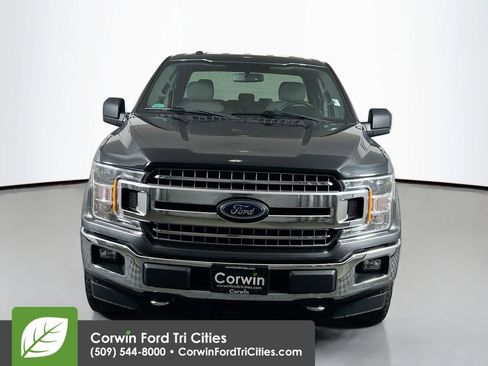 Used 2018 Ford F150 XLT w/ Equipment Group 302A Luxury image 4