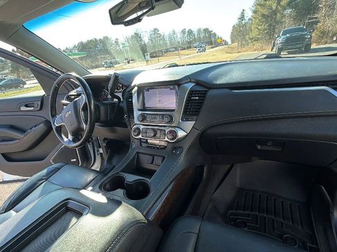 Used 2019 Chevrolet Tahoe LT image 65