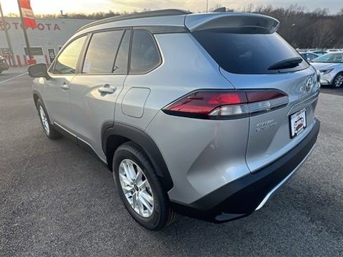 New 2026 Toyota Corolla Cross LE image 3