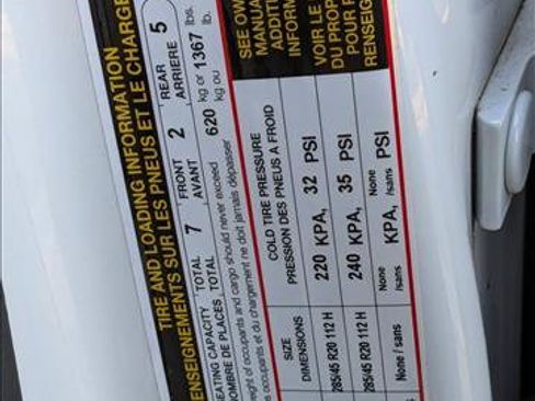 Used 2017 Audi Q7 3.0T Prestige image 23