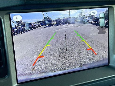 Used 2025 Ford Bronco Outer Banks image 14