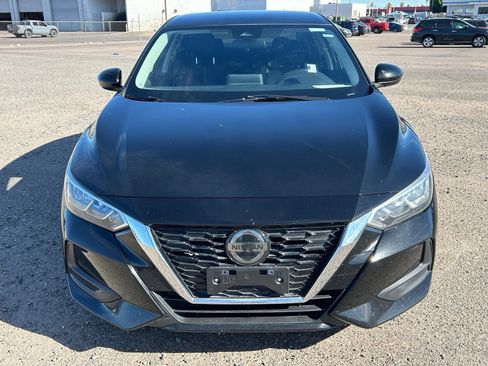 Used 2021 Nissan Sentra SV FWD image 2