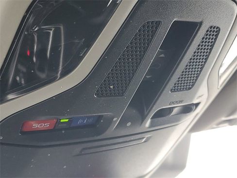 Used 2024 Subaru Outback Limited image 31